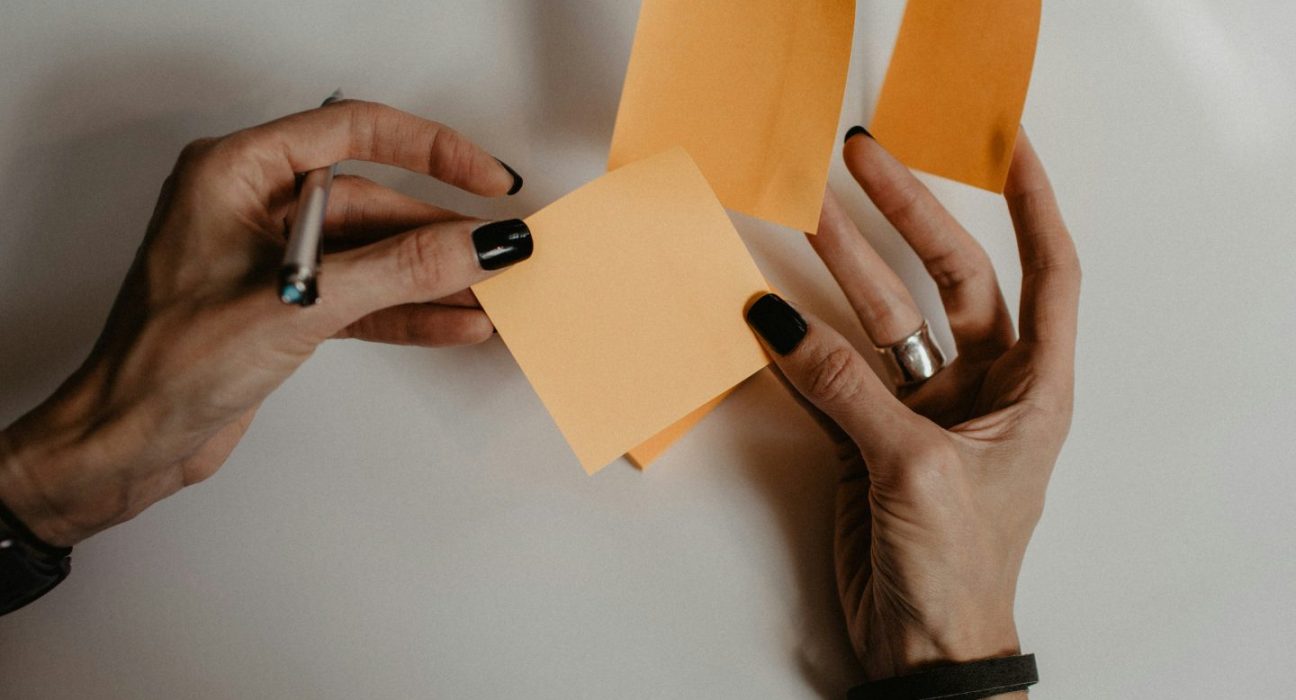 A Practical Guide to Choosing Cannabis or Psychedelics Journalists and Podcasts for Your Brand