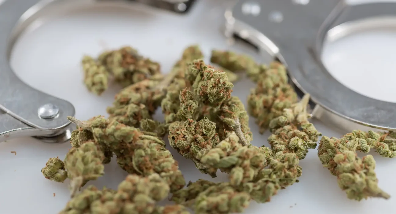 Virginia Lawmakers Advance Marijuana Resentencing Bills As Push To Legalize Commercial Sales Also Nears Finish Line