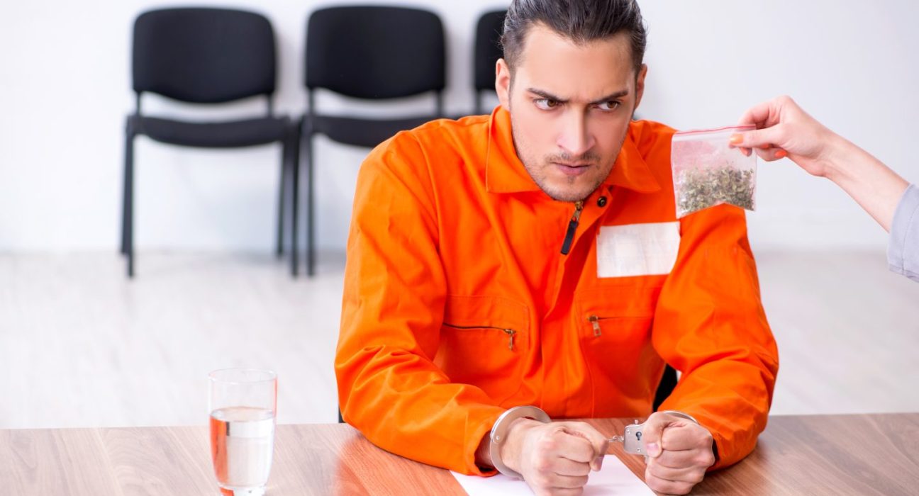 Virginia Lawmakers Passed A Bill To Free Weed Prisoners. Now It’s Up To The Governor.